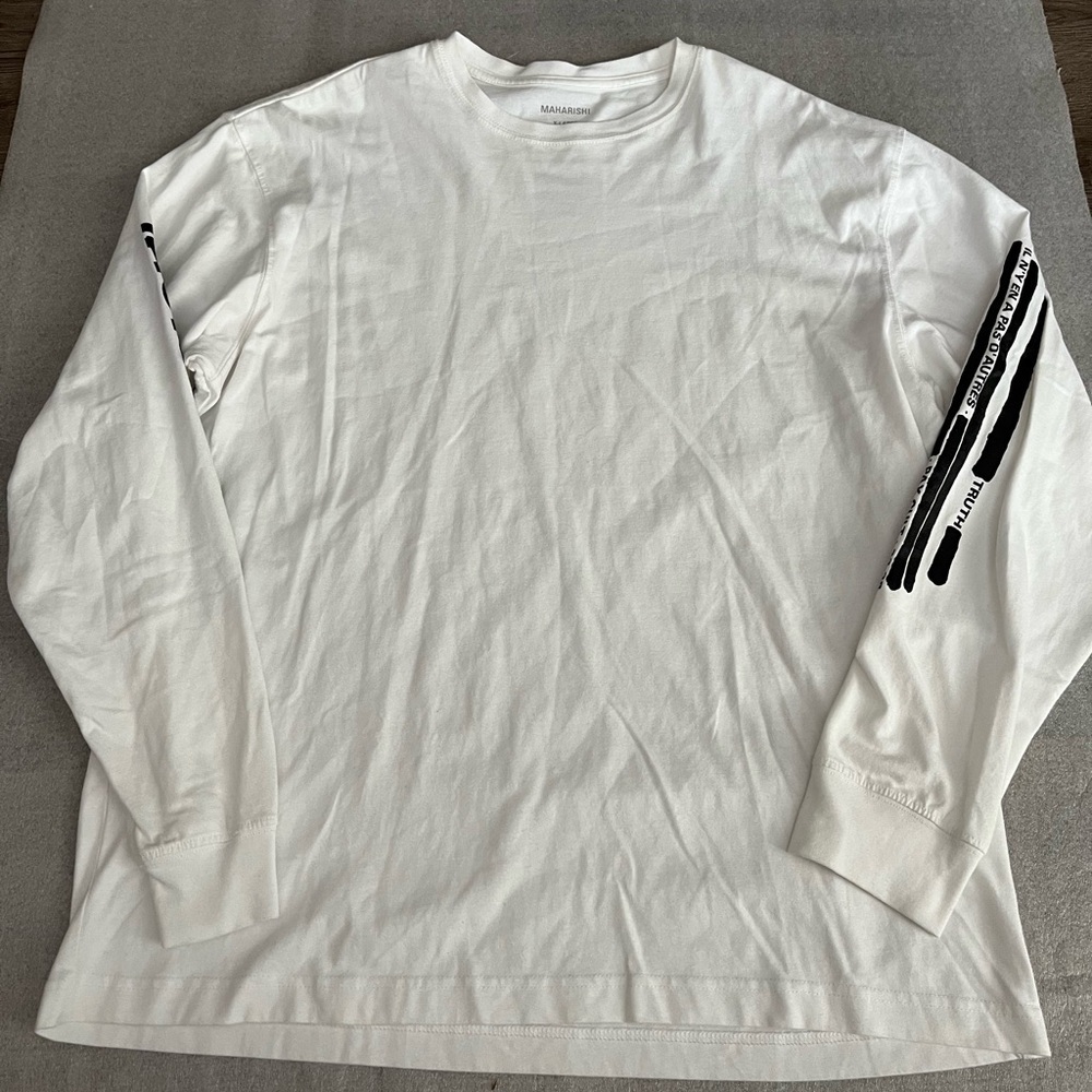 [XL]Maharishi White Long Sleeve Tee with Black Sleeve Graphics Organic Cotton